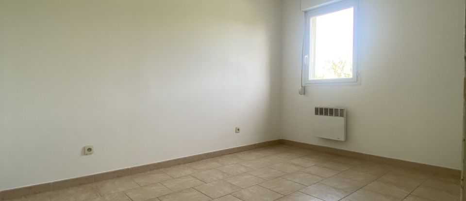 Appartement 4 pièces de 75 m² à Carpentras (84200)