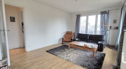 Appartement 3 pièces de 74 m² à Persan (95340)