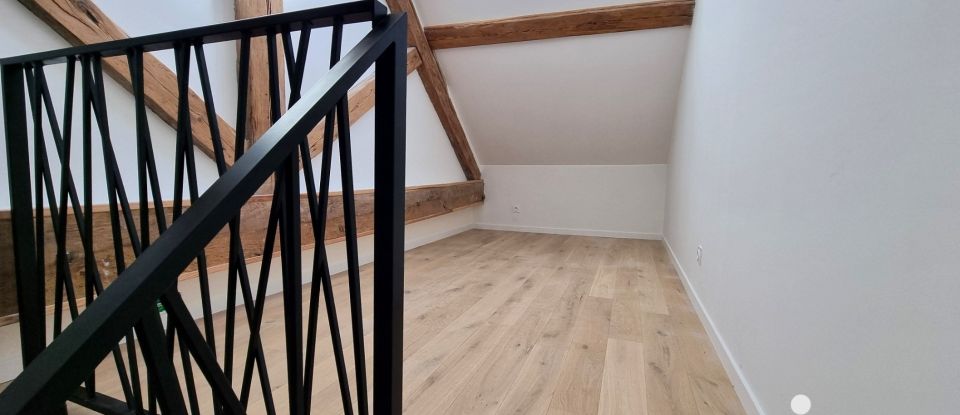 Maison traditionnelle 6 pièces de 133 m² à Nanteuil-lès-Meaux (77100)