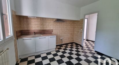 Maison de village 5 pièces de 108 m² à Cascastel-des-Corbières (11360)