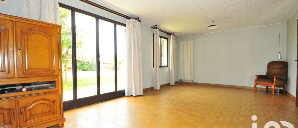 Maison 5 pièces de 118 m² à Genas (69740)