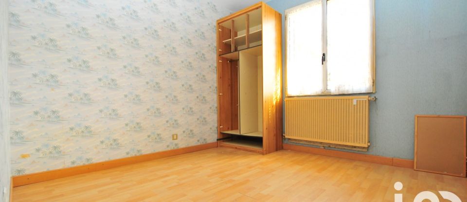 House 5 rooms of 118 m² in Genas (69740)