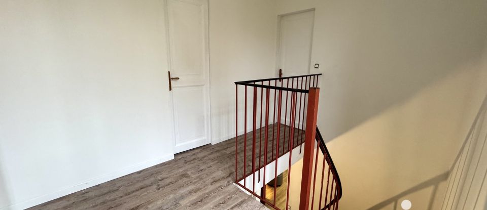 Town house 4 rooms of 90 m² in Boulleret (18240)