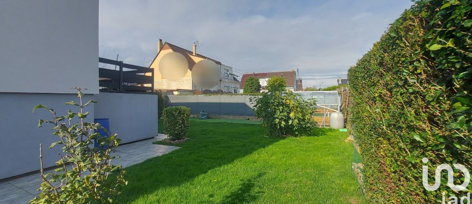 Maison 5 pièces de 99 m² à Fameck (57290)