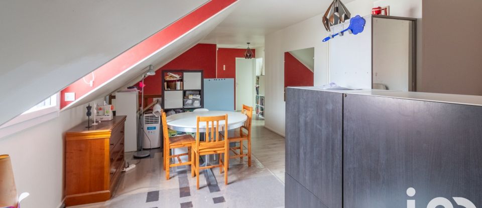 Maison 7 pièces de 169 m² à Vaux-sur-Seine (78740)