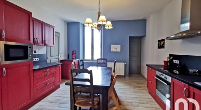 Town house 7 rooms of 194 m² in La Châtre (36400)