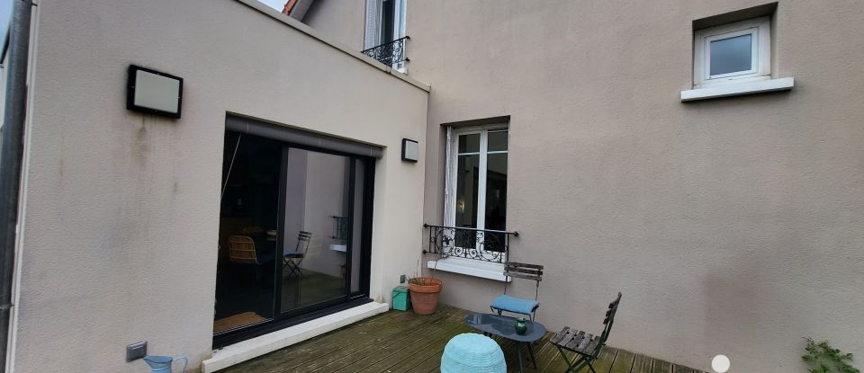 Maison traditionnelle 6 pièces de 113 m² à Argenteuil (95100)