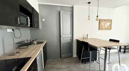 Appartement 4 pièces de 54 m² à Nîmes (30000)