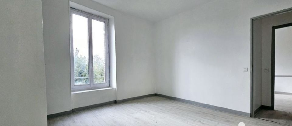 Maison 4 pièces de 80 m² à Laroche-Saint-Cydroine (89400)