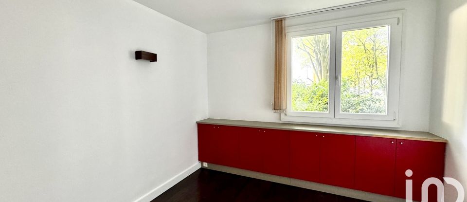 Appartement 5 pièces de 92 m² à Saint-Cloud (92210)