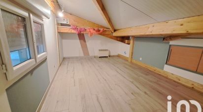 Immeuble de 300 m² à Angos (65690)