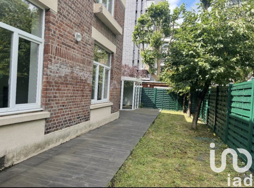 Maison traditionnelle 4 pièces de 82 m² à Lille (59000)