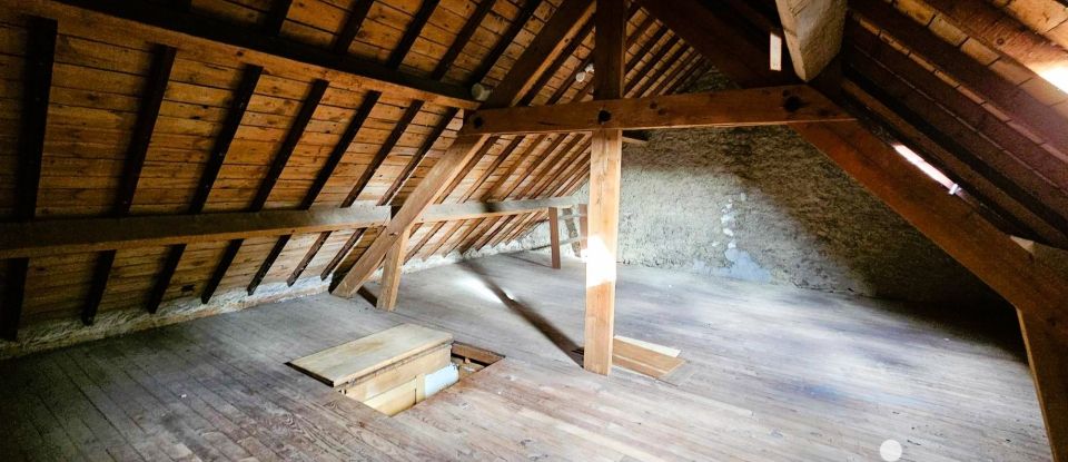 Maison 5 pièces de 91 m² à Carhaix-Plouguer (29270)