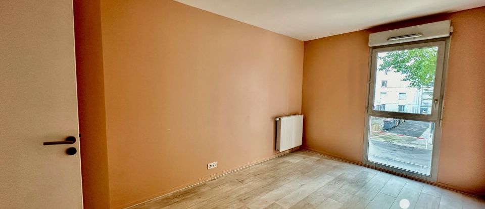 Apartment 3 rooms of 60 m² in Bobigny (93000)