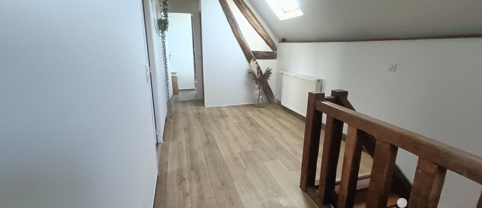 Maison 4 pièces de 90 m² à Charpont (28500)