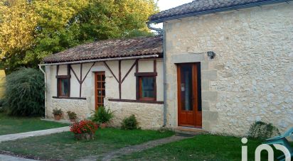 Maison traditionnelle 10 pièces de 430 m² à Bonneville-et-Saint-Avit-de-Fumadières (24230)