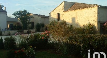 Traditional house 10 rooms of 430 m² in Bonneville-et-Saint-Avit-de-Fumadières (24230)