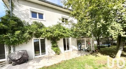 House 7 rooms of 179 m² in Dardilly (69570)