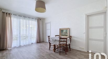 Apartment 3 rooms of 56 m² in Ris-Orangis (91130)