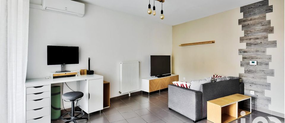 Appartement 4 pièces de 84 m² à Bron (69500)