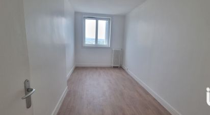 Apartment 5 rooms of 90 m² in Villiers-le-Bel (95400)