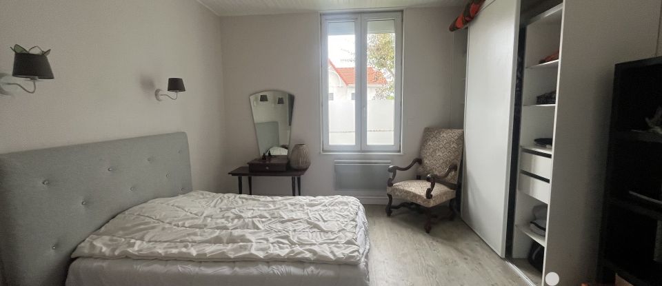 Maison 4 pièces de 80 m² à La Rochelle (17000)