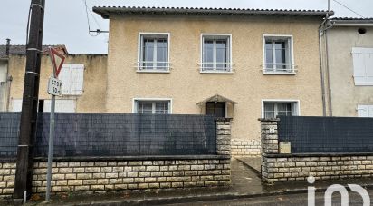 House 5 rooms of 114 m² in VAL-DE-BONNIEURE (16230)