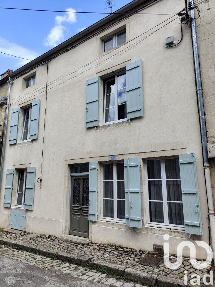 House 5 rooms of 160 m² in Châteauvillain (52120)