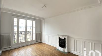 Appartement 2 pièces de 49 m² à Paris (75015)