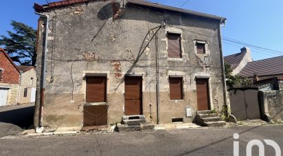 Village house 9 rooms of 242 m² in Givry (71640)