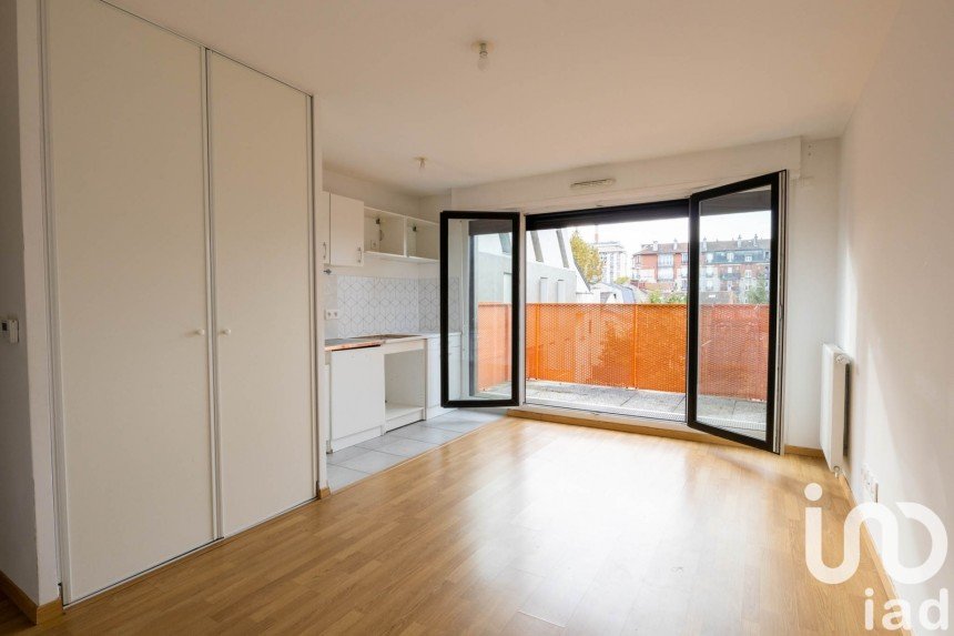 Appartement 2 pièces de 41 m² à Alfortville (94140)