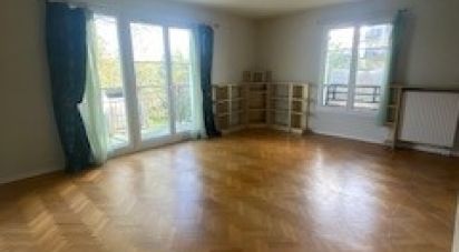 Apartment 4 rooms of 84 m² in Villeneuve-la-Garenne (92390)