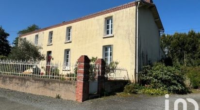 Maison traditionnelle 8 pièces de 175 m² à Montrevault-sur-Èvre (49600)