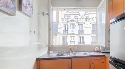 Apartment 1 room of 31 m² in Paris (75017)