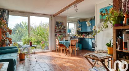 House 6 rooms of 92 m² in Montreuil (93100)