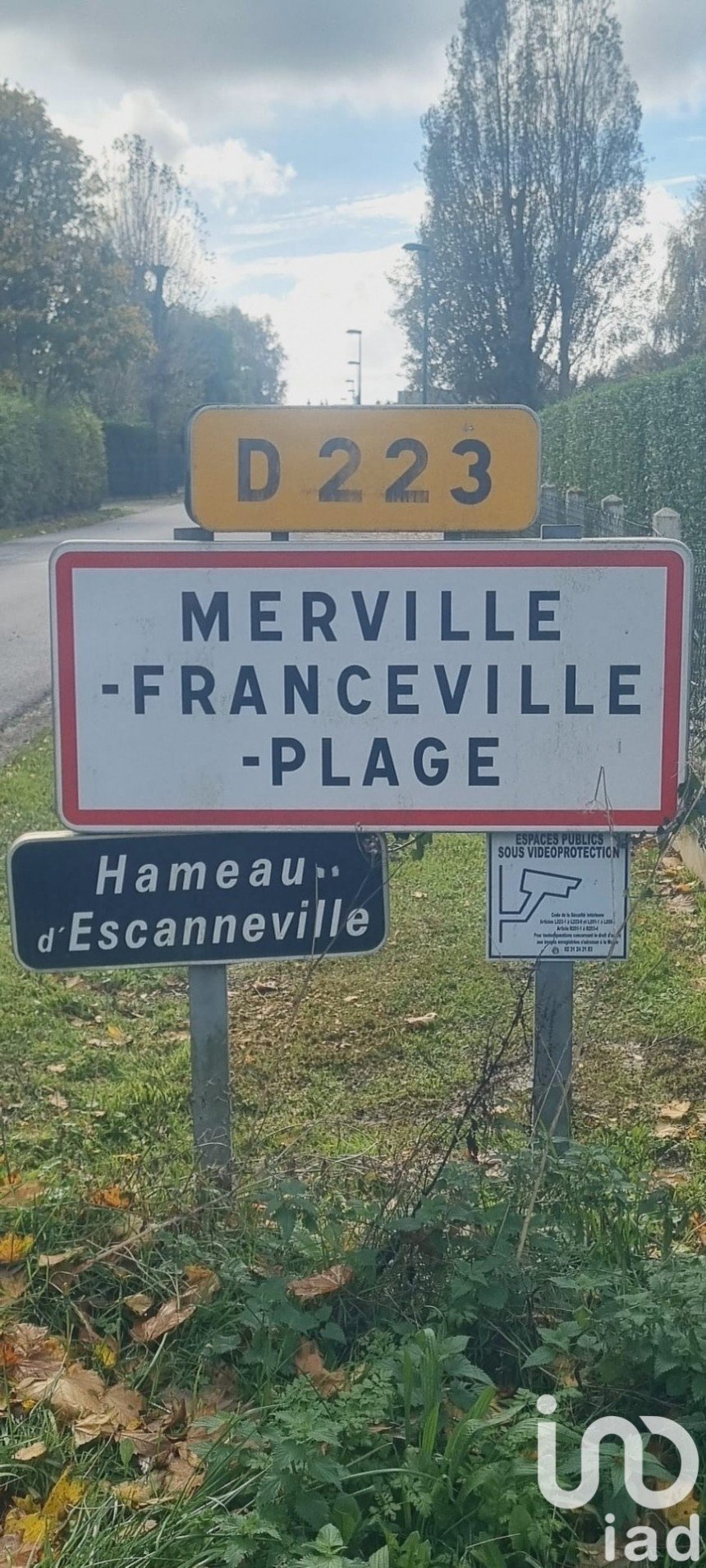 Terrain de 995 m² à Merville-Franceville-Plage (14810)