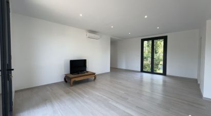 Maison 4 pièces de 180 m² à Soumoulou (64420)