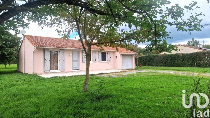 Maison 4 pièces de 90 m² à Castelsarrasin (82100)