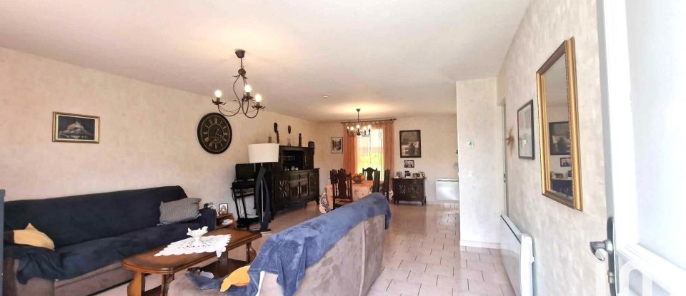 Maison 4 pièces de 90 m² à Castelsarrasin (82100)