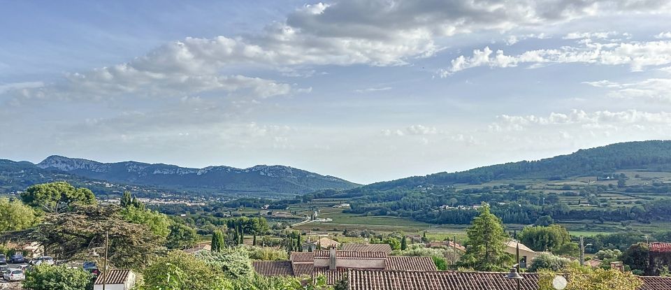 Apartment 3 rooms of 67 m² in La Cadière-d'Azur (83740)