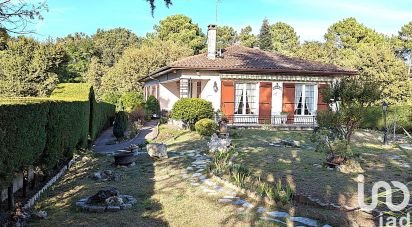 Maison 5 pièces de 175 m² à Saint-Aubin-de-Médoc (33160)