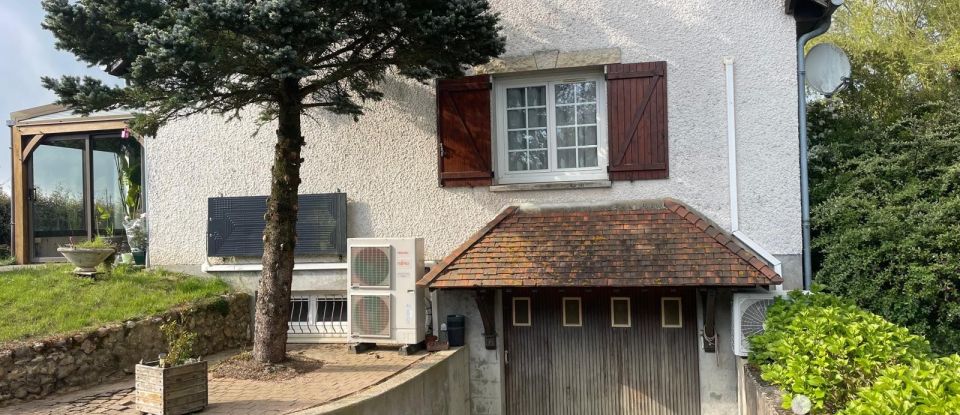 Maison 6 pièces de 117 m² à Montbouy (45230)