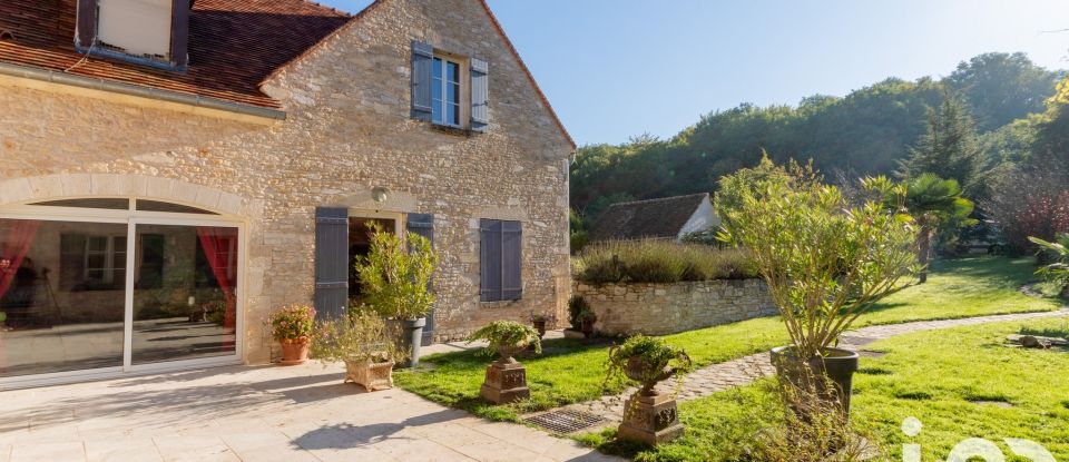 Maison de campagne 14 pièces de 480 m² à Vienne-en-Arthies (95510)