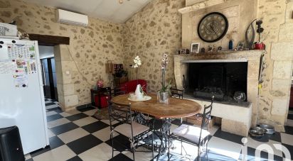 Traditional house 8 rooms of 226 m² in Pompignac (33370)