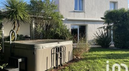 House 6 rooms of 133 m² in Royan (17200)