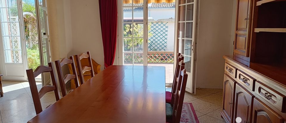 Maison 4 pièces de 77 m² à Arles (13200)