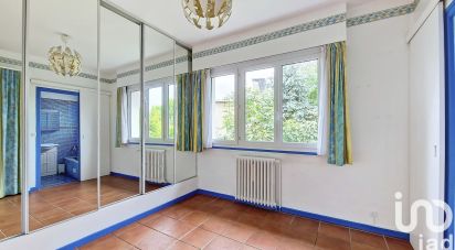 Maison 8 pièces de 214 m² à Cachan (94230)