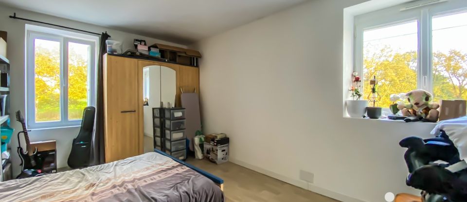 Maison 7 pièces de 250 m² à Pont-Scorff (56620)