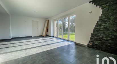 Maison 7 pièces de 250 m² à Pont-Scorff (56620)