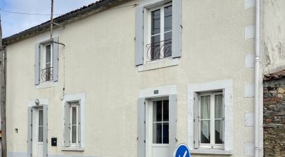 Maison de village 4 pièces de 117 m² à Saint-Laurs (79160)